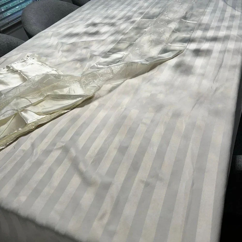 Ivory Tablecloth, 8 Napkins and Runner, Polyester Damask